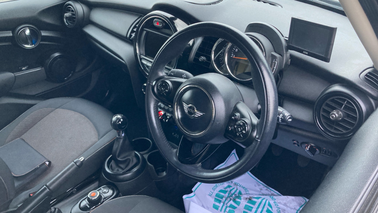 MINI Hatchback 1.2 One 5dr Petrol Hatchback